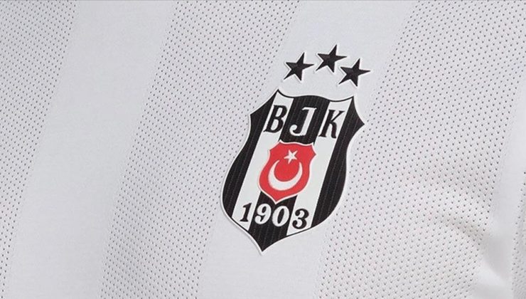 Beşiktaş’tan Fenerbahçe maçı sonrası çarpıcı paylaşım! VAR hakemine tepki gösterdiler
