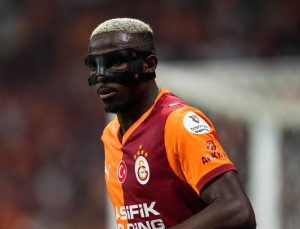 GALATASARAY HABERİ: Okan Buruk’tan flaş Victor Osimhen açıklaması! Liverpool maçında oynayacak mı?