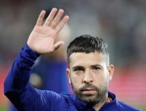 36 yaşındaki Jordi Alba sezon sonunda futbolu bırakacağını açıkladı