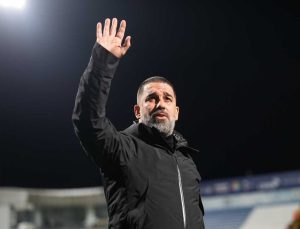 Arda Turan’dan barış çağrısı!