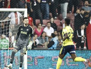 Fenerbahçe’de Tarık Çetin: Takım olarak üzgünüz