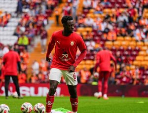 Galatasaray’ın yıldızı Trabzonspor maçında cezalı duruma düştü!