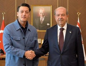 Mesut Özil’den FIFA ve UEFA’ya KKTC çağrısı