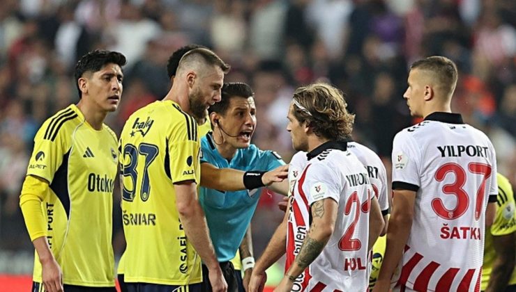 Samsunspor-Fenerbahçe maçında penaltı VAR’dan döndü!