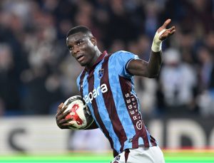 Trabzonspor’un golcüsü Paul Onuachu’dan taraftarlara mesaj!