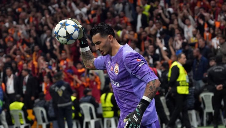 UEFA Şampiyonlar Ligi hesabından Uğurcan Çakır ve Ismail Jakobs paylaşımı!