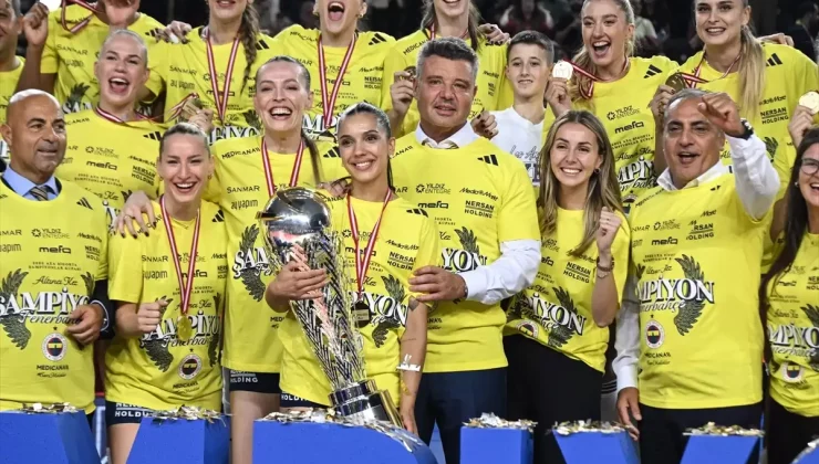 VakıfBank – Fenerbahçe Medicana: 2-3 (Maç sonucu-yazılı özet)