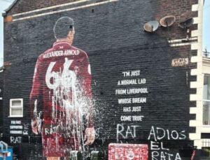 Liverpool’da Trent Alexander-Arnold’un duvar resmi tahrip edildi!