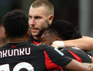 Milan 1-0 Roma | MAÇ SONUCU-ÖZET