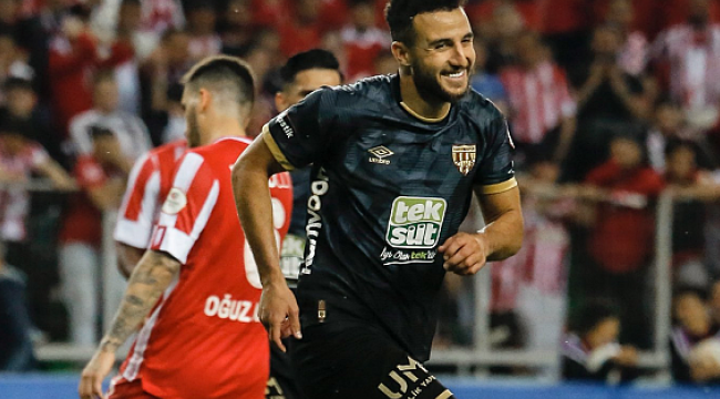 Bandırmaspor, Play-off Mücadelesinde Fırtına Gibi Esti: 4-1’lik Şok Galibiyet!
