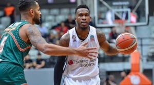 Beşiktaş, Banvit'i Fırtına Gibi Geçerek Farklı Kazandı: 95-75!