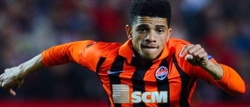 Fenerbahçe ve Beşiktaş'ın Gözdesi Taison: Transferde Neler Oluyor?