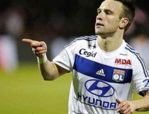 Fransız Futbol Efsanesi Mathieu Valbuena: Kariyerinin 10 Dönüm Noktası