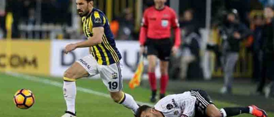 Futbol Tutkusunun Peşinden: Şener Özbayraklı'nın Büyüleyici Hikayesi