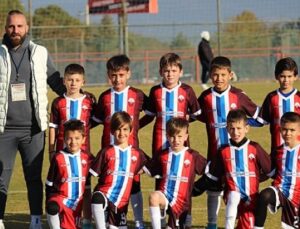 Genç Yetenekler Kuşadası’nda Parlak Performans Sergiledi: 54 FK’dan Tarihi Başarı
