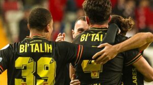 Göztepe'den Fırtına Gibi Dönüş: Antalyaspor'u 4 Dakikada Sarsmayı Başardı!