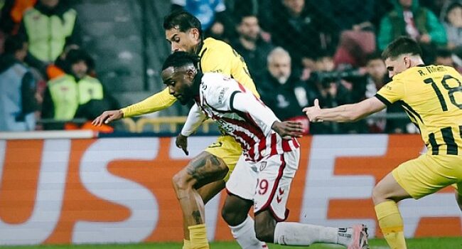 Samsunspor, İlk Yenilgisini AEK Atina’ya Karşı Aldı: Maçın Kader Anları Nelerdi?