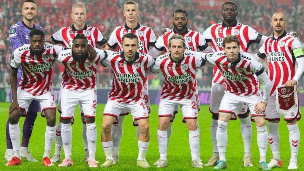 Samsunspor'un Şaşırtıcı Başarısı: Düşük Bütçeyle Zirveye Tırmandı!