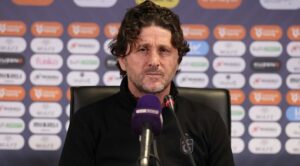 "Trabzonspor'dan Cesur Performans: Fatih Tekke Oyuncularına 'Gurur Duyuyorum' Dedi!"