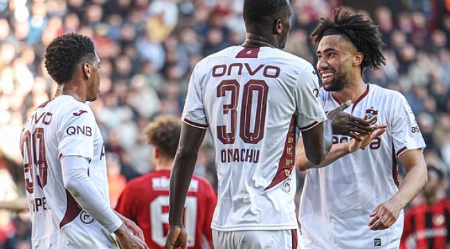 Trabzonspor, Gaziantep’te 3 Dakikada Maçı Çevirdi!