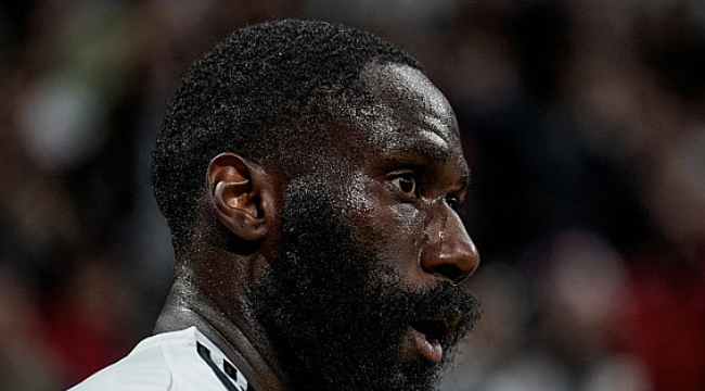 Konyaspor’un Savunma Hedefi: Masuaku Süper Lig’e Dönüş İçin Geri Sayımda!