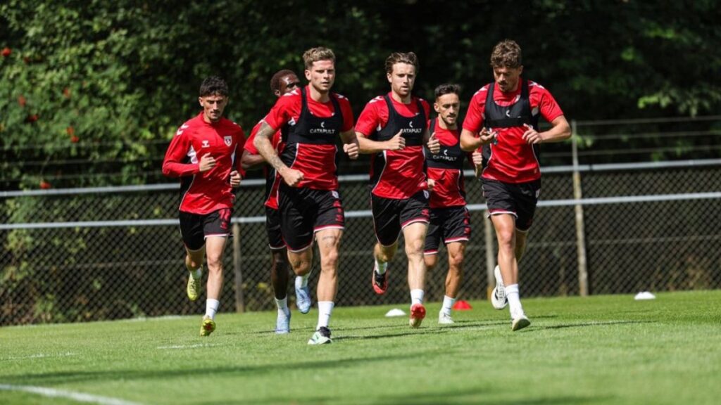 Samsunspor'un Hollanda'daki Hazırlıkları: Takımda Neler Oluyor?