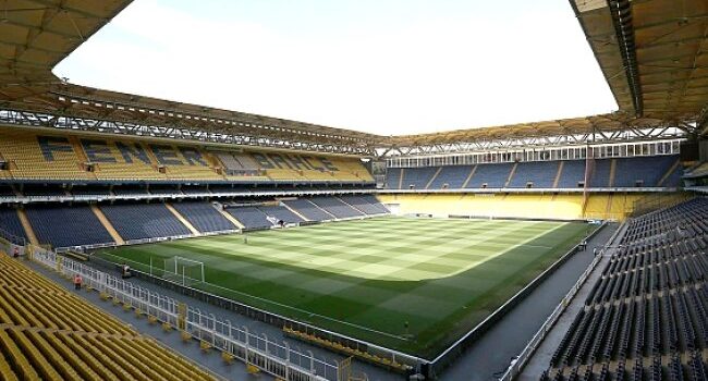 Fenerbahçe, Sturm Graz’ı Ağırlıyor: Maç Saati ve Yayın Detayları!