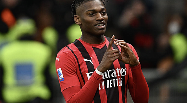 Galatasaray’dan Rafael Leao İçin Rekor Teklif!